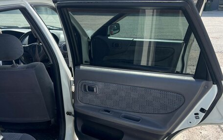 Nissan Avenir II, 2000 год, 329 000 рублей, 14 фотография