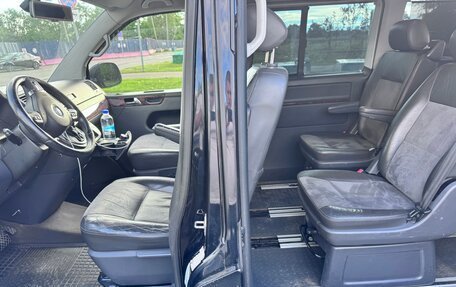 Volkswagen Multivan T5, 2011 год, 1 985 000 рублей, 9 фотография