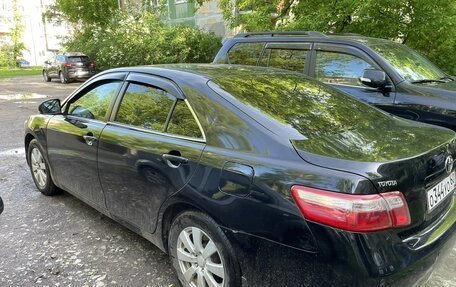 Toyota Camry, 2010 год, 850 000 рублей, 13 фотография