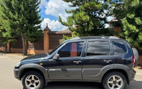 Chevrolet Niva I рестайлинг, 2010 год, 325 000 рублей, 13 фотография