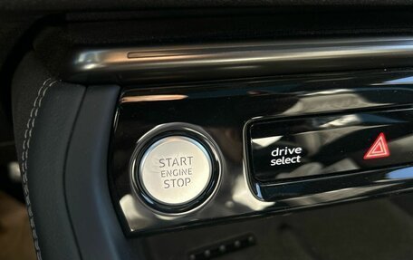 Toyota Highlander, 2026 год, 5 040 000 рублей, 32 фотография