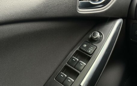 Mazda 6, 2017 год, 1 850 000 рублей, 21 фотография