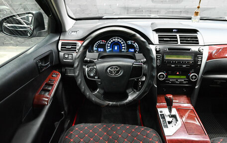 Toyota Camry, 2013 год, 1 000 000 рублей, 11 фотография