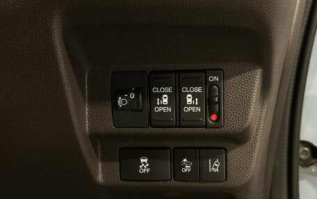Honda Freed II, 2020 год, 1 490 000 рублей, 14 фотография