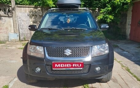 Suzuki Grand Vitara, 2011 год, 1 111 111 рублей, 1 фотография