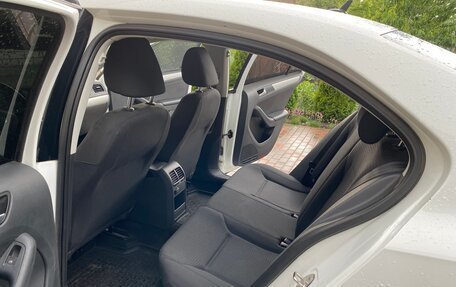 Volkswagen Jetta VI, 2016 год, 1 320 000 рублей, 11 фотография