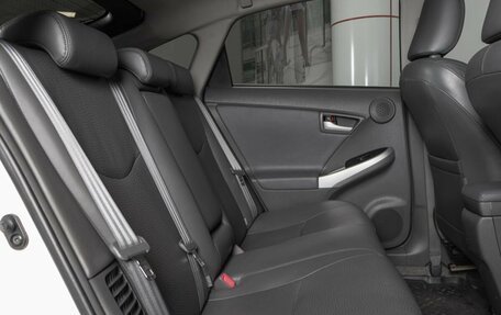 Toyota Prius, 2010 год, 1 030 000 рублей, 8 фотография