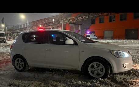 KIA cee'd I рестайлинг, 2009 год, 550 000 рублей, 15 фотография
