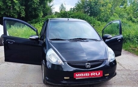 Honda Jazz I рестайлинг, 2005 год, 530 000 рублей, 2 фотография