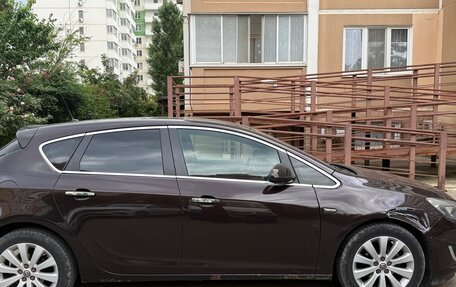Opel Astra J, 2013 год, 550 000 рублей, 4 фотография