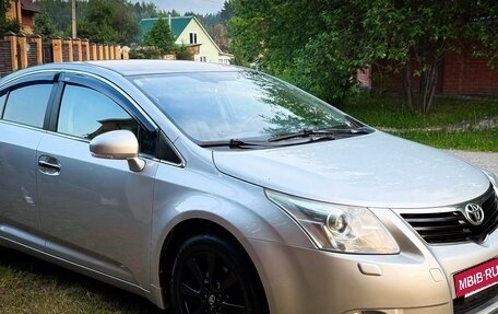Toyota Avensis III рестайлинг, 2010 год, 1 150 000 рублей, 23 фотография