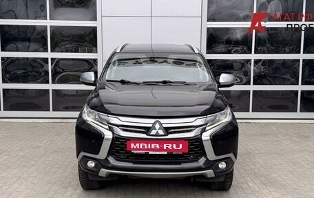 Mitsubishi Pajero Sport III рестайлинг, 2020 год, 3 050 000 рублей, 2 фотография