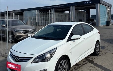 Hyundai Solaris II рестайлинг, 2014 год, 1 200 000 рублей, 2 фотография