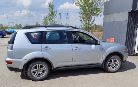 Mitsubishi Outlander III рестайлинг 3, 2012 год, 1 500 000 рублей, 5 фотография