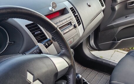 Mitsubishi Outlander III рестайлинг 3, 2012 год, 1 500 000 рублей, 8 фотография