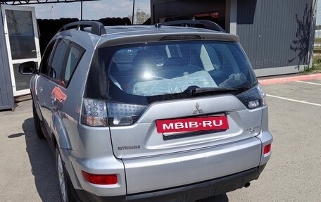 Mitsubishi Outlander III рестайлинг 3, 2012 год, 1 500 000 рублей, 4 фотография