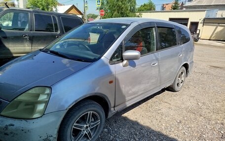 Honda Stream I рестайлинг, 2001 год, 250 000 рублей, 3 фотография