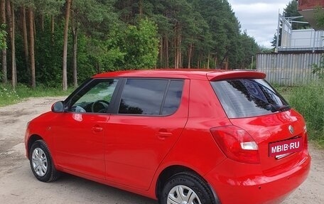 Skoda Fabia II, 2012 год, 950 000 рублей, 3 фотография