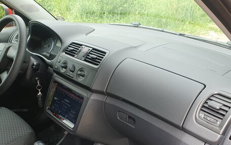 Skoda Fabia II, 2012 год, 950 000 рублей, 9 фотография