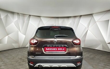Renault Kaptur I рестайлинг, 2020 год, 1 705 000 рублей, 8 фотография