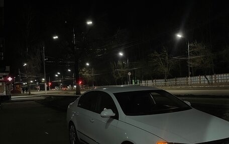 Volkswagen Passat B6, 2006 год, 250 000 рублей, 3 фотография