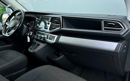 Volkswagen Multivan T6 рестайлинг, 2020 год, 4 940 800 рублей, 7 фотография