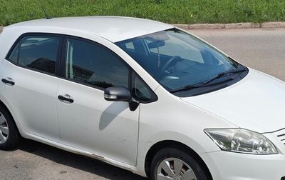 Toyota Auris II, 2012 год, 1 300 000 рублей, 1 фотография