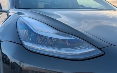 Tesla Model 3 I, 2018 год, 2 999 999 рублей, 1 фотография