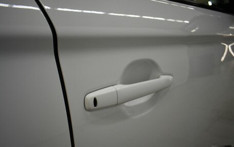 Mitsubishi Outlander III рестайлинг 3, 2019 год, 2 399 000 рублей, 22 фотография