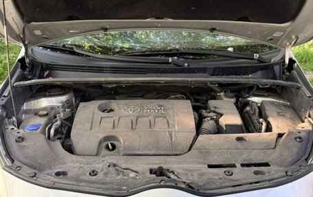 Toyota Verso I, 2009 год, 830 000 рублей, 3 фотография