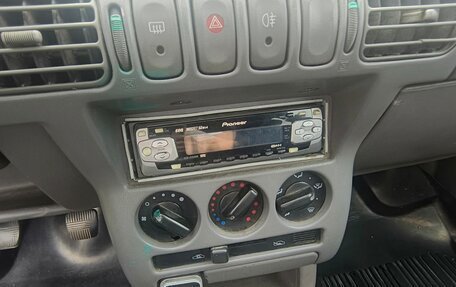 Nissan Micra II, 1994 год, 180 000 рублей, 11 фотография