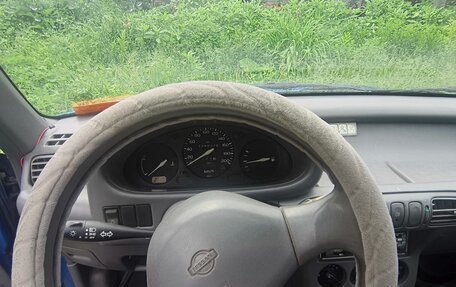 Nissan Micra II, 1994 год, 180 000 рублей, 10 фотография