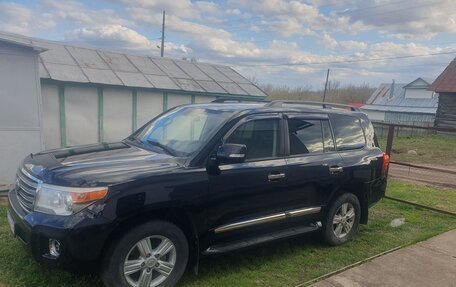 Toyota Land Cruiser 200, 2013 год, 3 000 000 рублей, 3 фотография