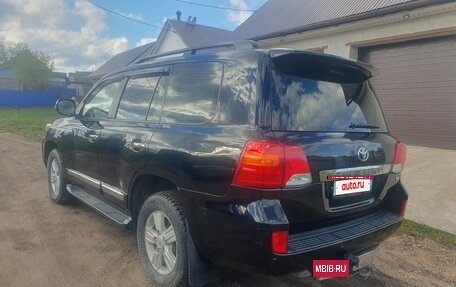 Toyota Land Cruiser 200, 2013 год, 3 000 000 рублей, 6 фотография
