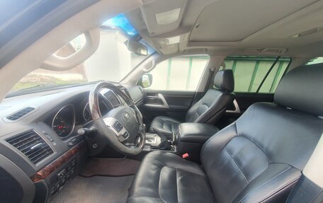 Toyota Land Cruiser 200, 2013 год, 3 000 000 рублей, 20 фотография