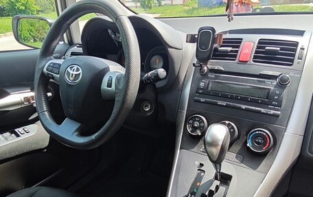 Toyota Auris II, 2012 год, 1 300 000 рублей, 7 фотография