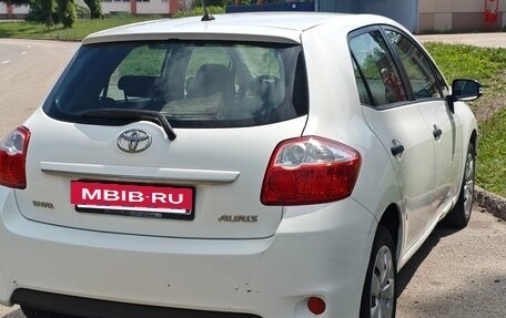 Toyota Auris II, 2012 год, 1 300 000 рублей, 4 фотография