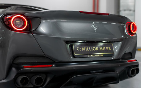 Ferrari Portofino, 2019 год, 19 000 000 рублей, 15 фотография