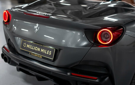Ferrari Portofino, 2019 год, 19 000 000 рублей, 10 фотография