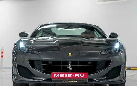 Ferrari Portofino, 2019 год, 19 000 000 рублей, 4 фотография