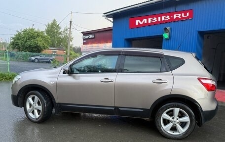 Nissan Qashqai, 2011 год, 900 000 рублей, 4 фотография