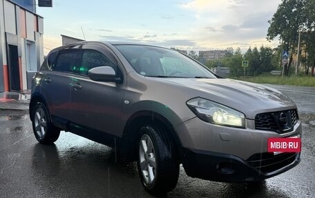 Nissan Qashqai, 2011 год, 900 000 рублей, 8 фотография
