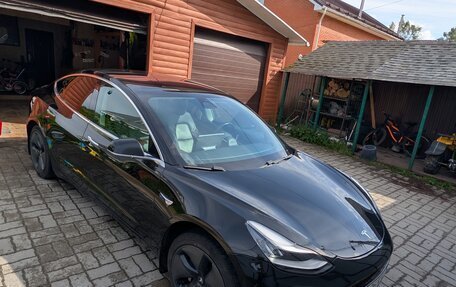 Tesla Model 3 I, 2018 год, 2 999 999 рублей, 2 фотография