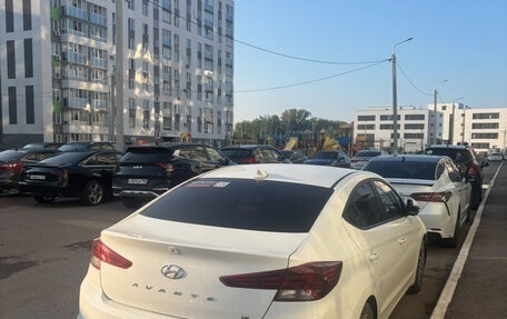 Hyundai Avante, 2019 год, 1 500 000 рублей, 2 фотография