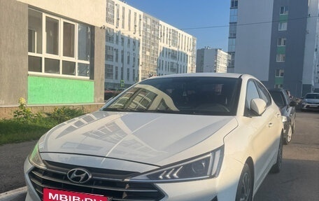 Hyundai Avante, 2019 год, 1 500 000 рублей, 4 фотография