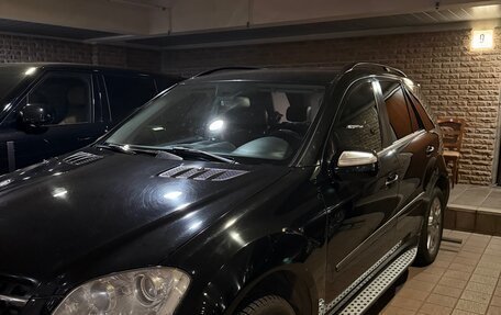 Mercedes-Benz M-Класс, 2008 год, 3 000 000 рублей, 2 фотография