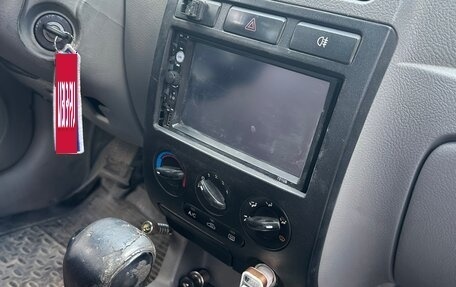 KIA Rio II, 2003 год, 350 000 рублей, 11 фотография