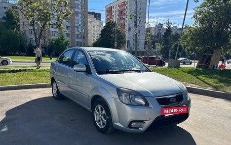 KIA Rio II, 2009 год, 800 000 рублей, 2 фотография
