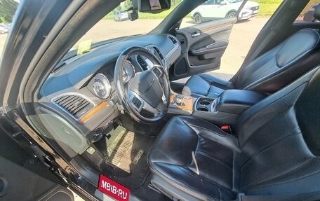 Chrysler 300C II, 2012 год, 1 600 000 рублей, 10 фотография