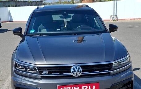 Volkswagen Tiguan II, 2019 год, 2 890 000 рублей, 1 фотография
